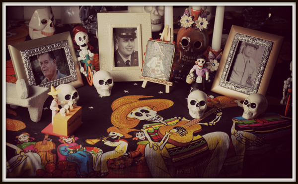 Nov 3: Building a Dia De Los Muertos Altar tonight at Theology on&nbsp;Tap
